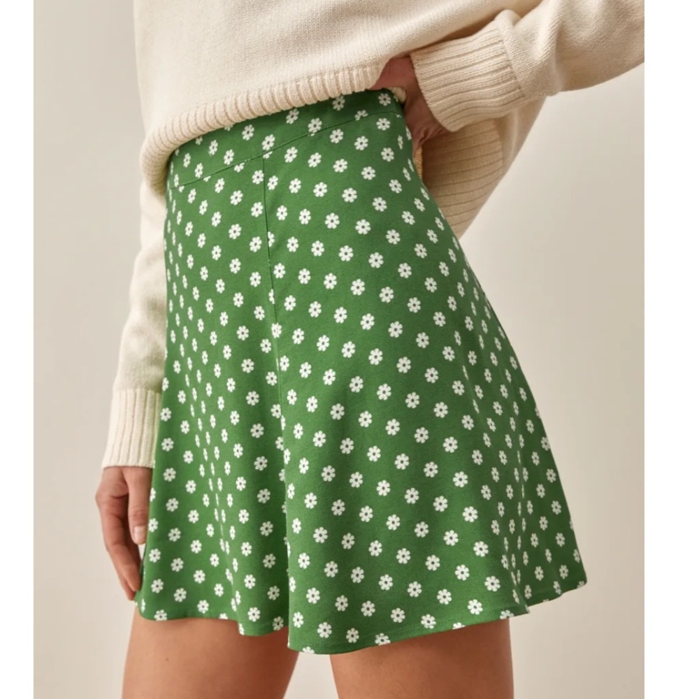 Reformation Flounce Skirt in Hannah Green Size 4